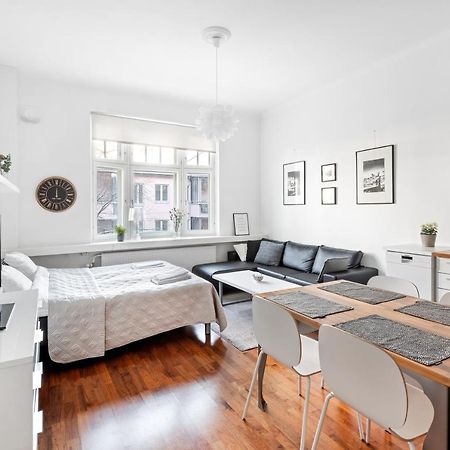 Wehost Heart Of Helsinki Studio With Top Amenities ภายนอก รูปภาพ