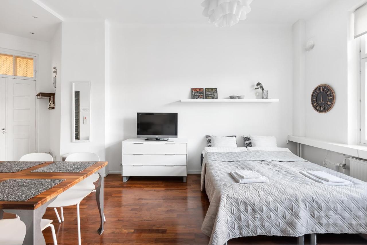 Wehost Heart Of Helsinki Studio With Top Amenities ภายนอก รูปภาพ